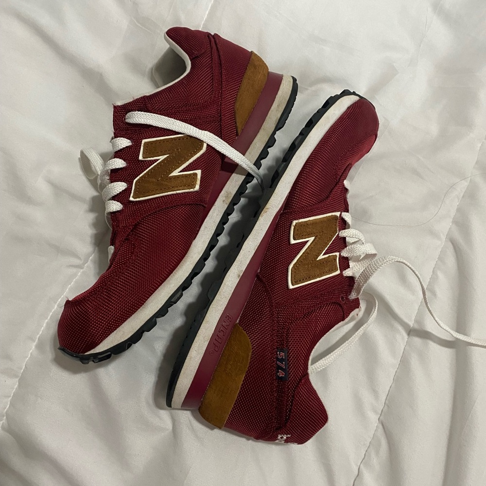 NEW BALANCE 574 BURGUNDY